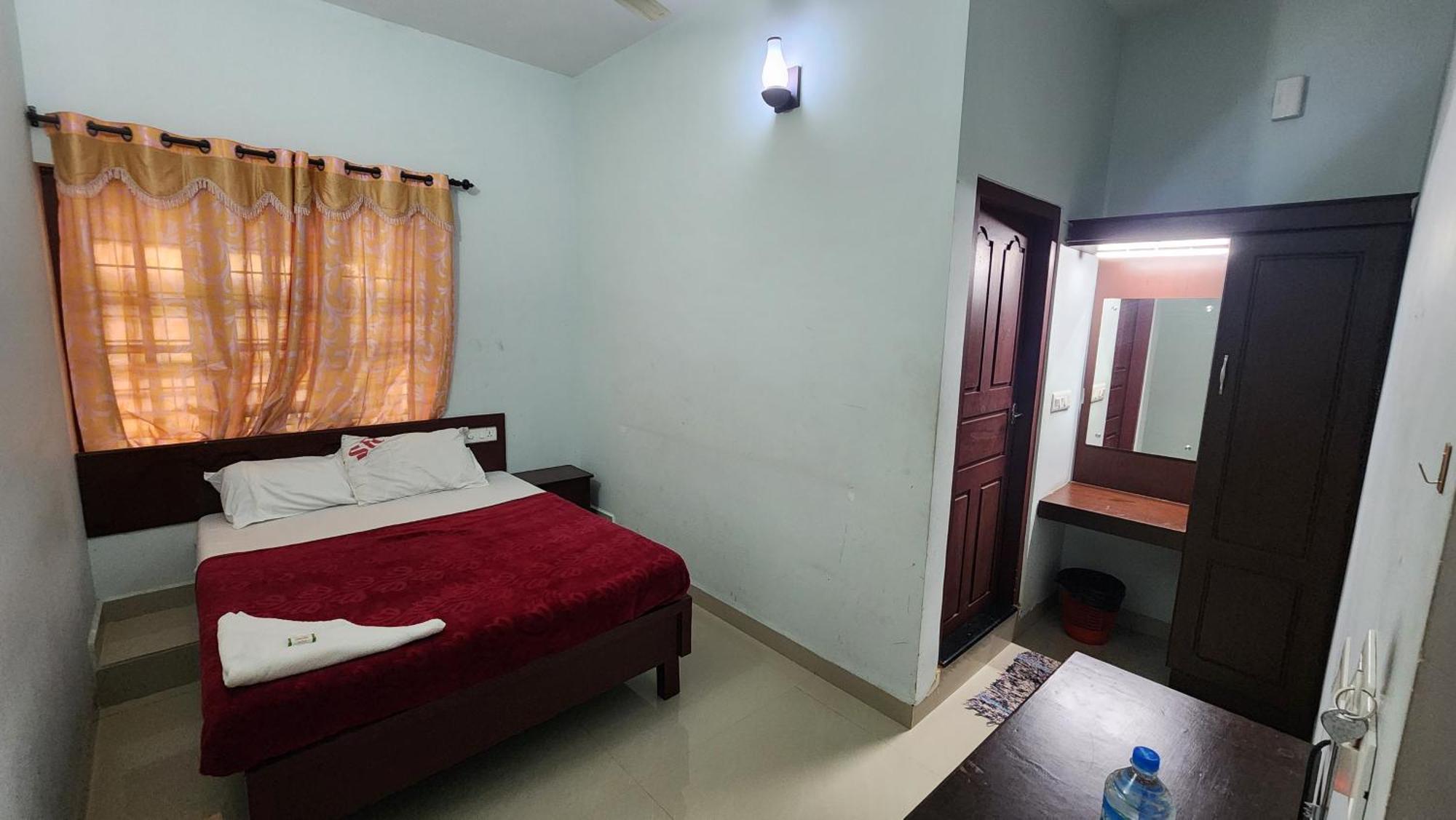 Pkn Homestay Thekkady Kumily Kültér fotó