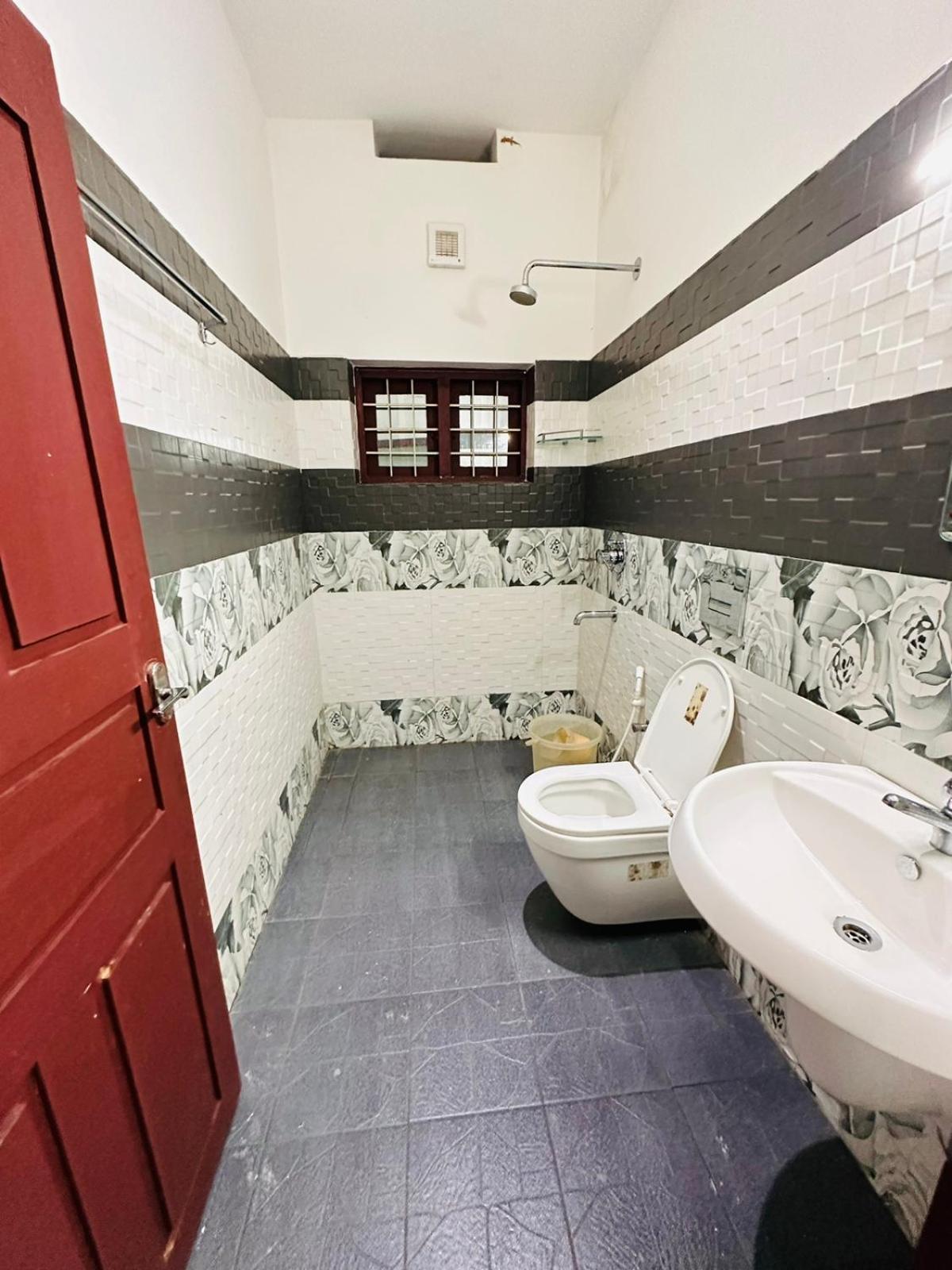 Pkn Homestay Thekkady Kumily Kültér fotó